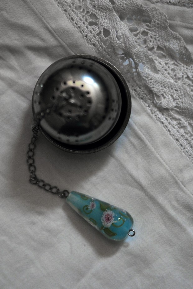 Boulé à thé bohème marie antoinette pivoines motif fleur