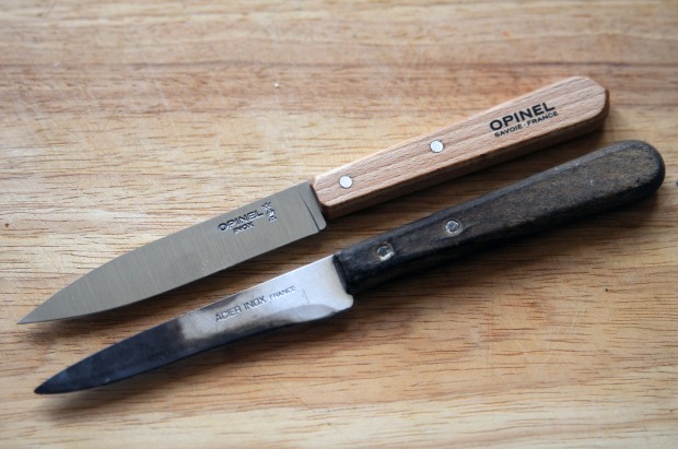 couteau d'office versus couteau de mamie opinel savoie france acier inox